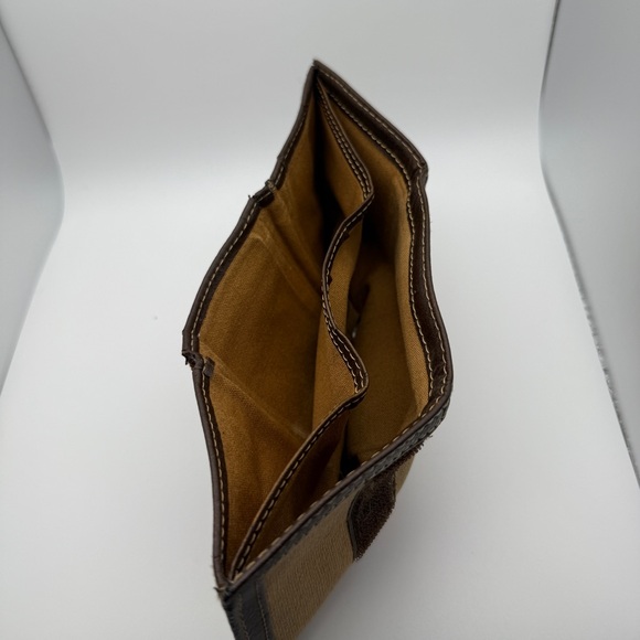 Carhartt Brown Canvas Key & Card Holder – Rugged Everyday Wallet - Picture 5 of 9